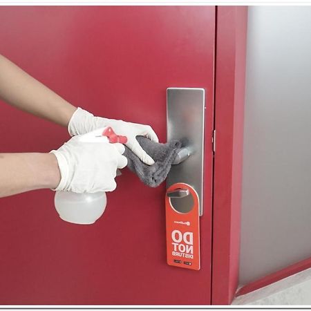 Reddoorz Syariah Premium At Cilandak Timur 2 Jakarta Exterior photo